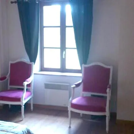 Spacieux Avec Vue Sur Les Montagnes A Διαμέρισμα