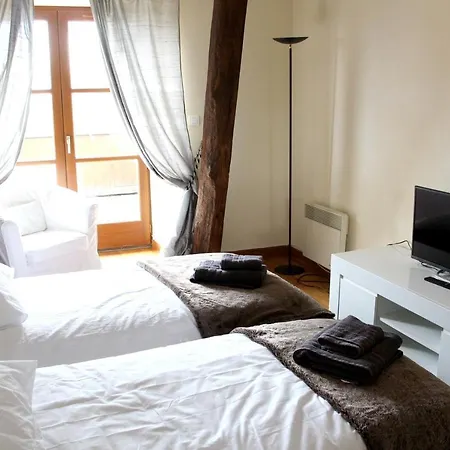 Spacieux Avec Vue Sur Les Montagnes A Apartamento *