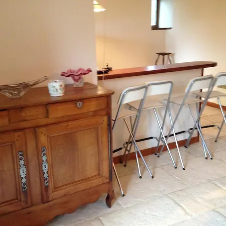 Spacieux Avec Vue Sur Les Montagnes A Apartment Espalion